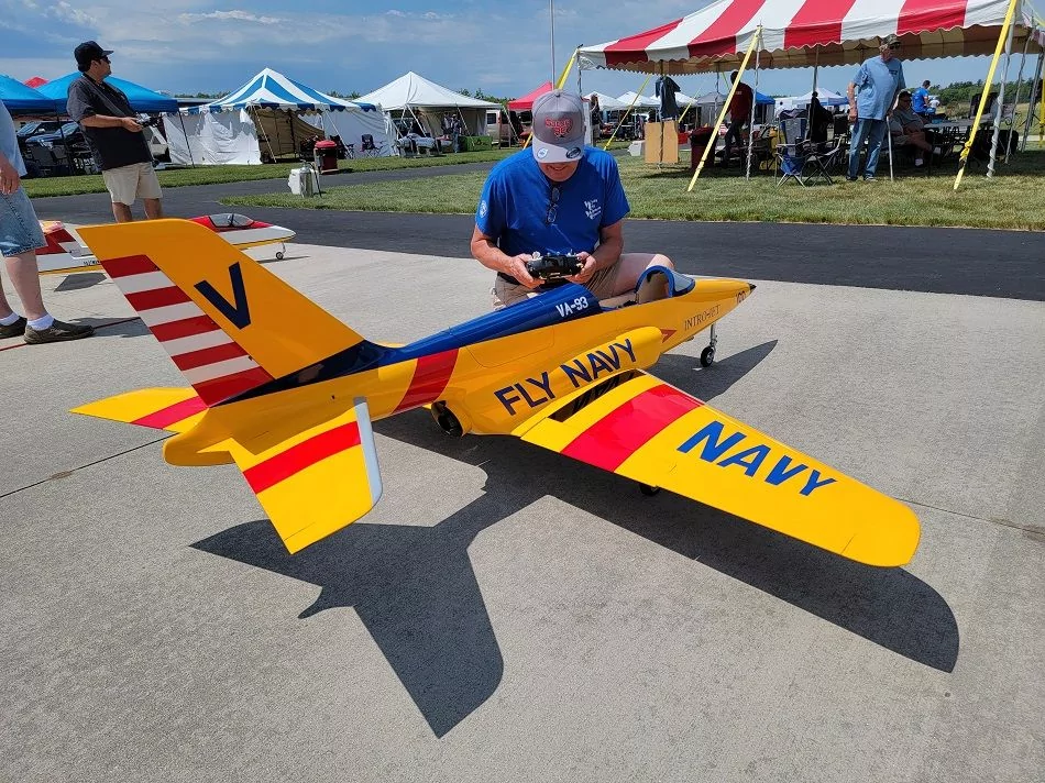 Jet powered top rc plane